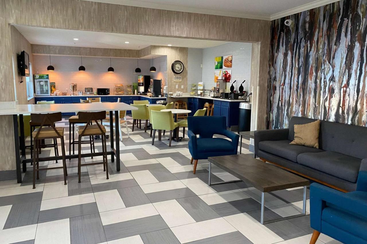 Hotel Wingate By Wyndham Uniontown Extérieur photo
